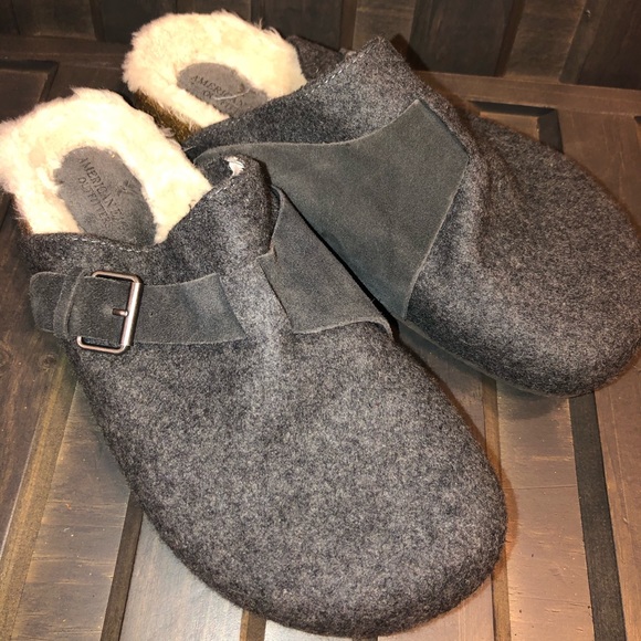 American Eagle Outfitters Shoes - American Eagle outfitters slip on shoes clogs